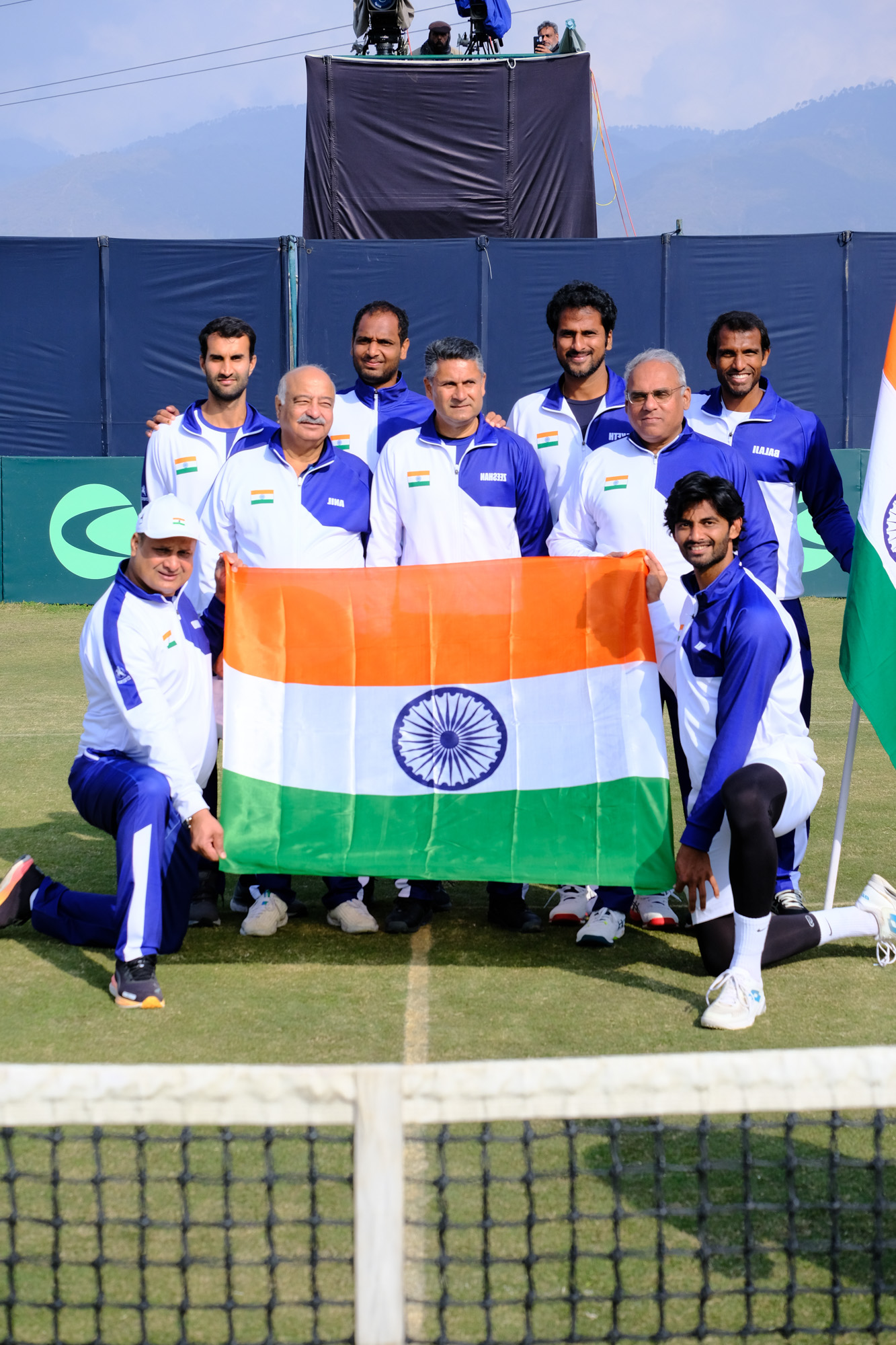 The India Davis Cup team with the national flag, Islamabad.